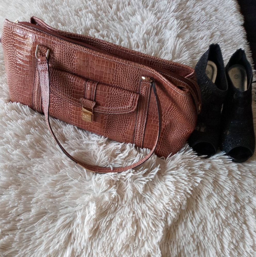 Liz Claiborne Shoulder bag NWOT